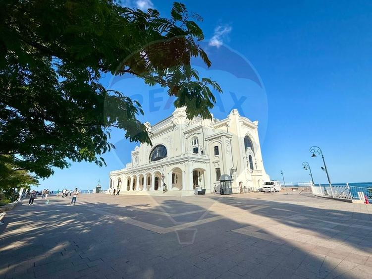 Apartament de vânzare zona Peninsula Constanta zona Cazino Bloc Nou