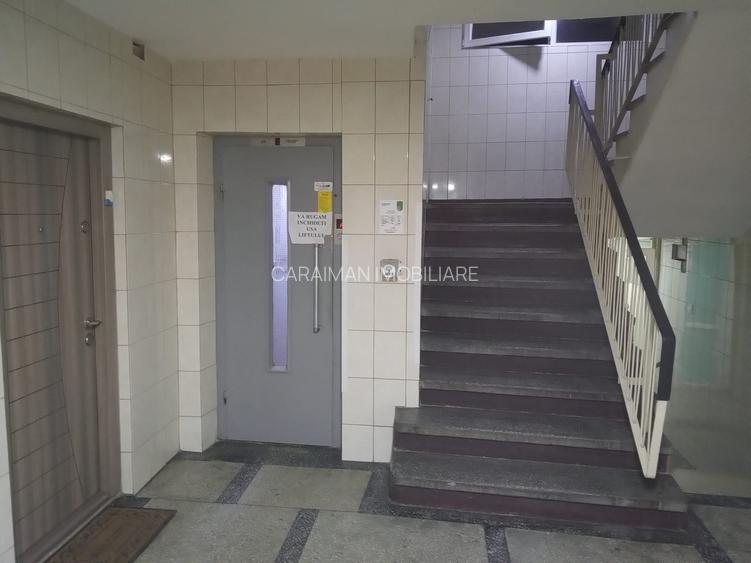 Obor, Colentina Teiul Doamnei, langa Sectia 7 Politie,8 minute Obor - 9