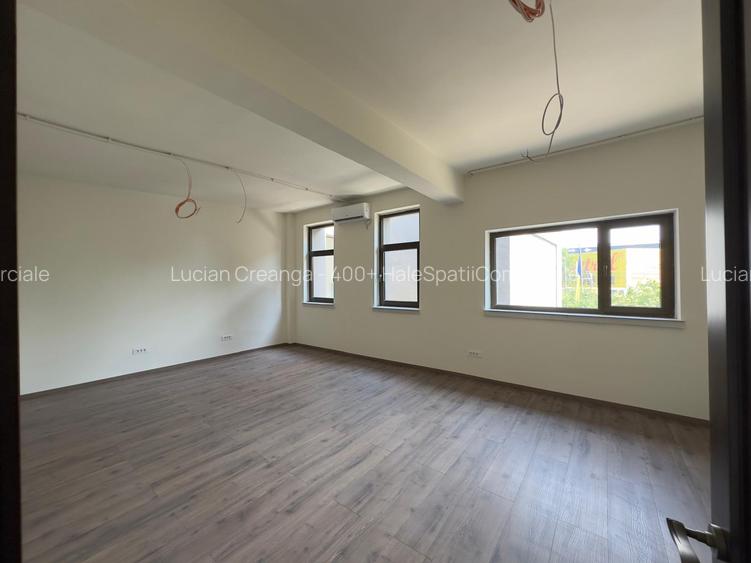 Spatii birouri, showroom, de la 100mp la 190mp, fata Carrefour Felicia - 3