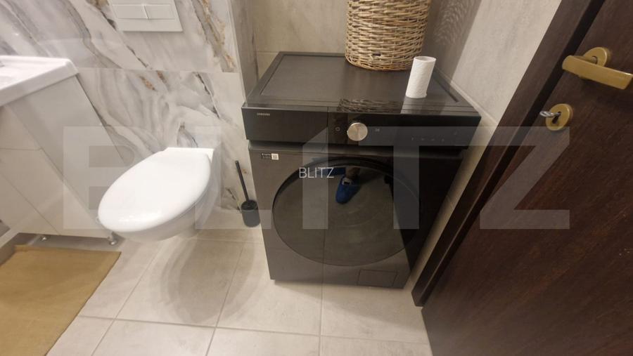 Apartament de lux intabulat ,c-tie noua , parcare,  2 camere decomandat - 15