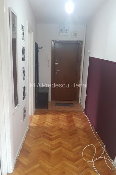 Aproape de Universitatea de Vest - 6