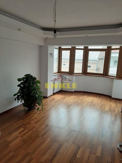 Apartament 2 camere de lux, mobilat, utilat, etaj 2, Zona: Piata Mare, 500 euro - 8