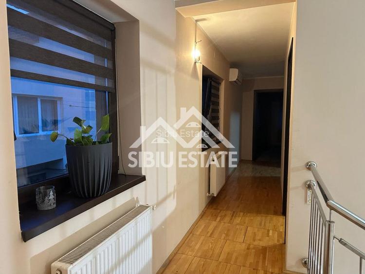 Casa tip duplex 5 camere 350 mp teren terasa cu zona gratar si pivnita - 13