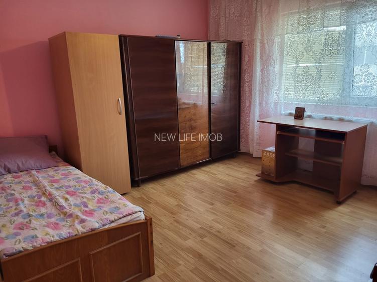 Anda , 3 camere , centrala gaze , etaj intermediar - 3