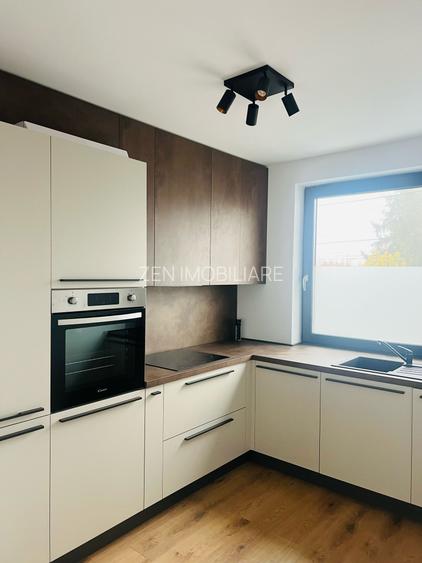 Ocazie! Casa ultrafinisata, mobilata, cu garaj si parcare - 11