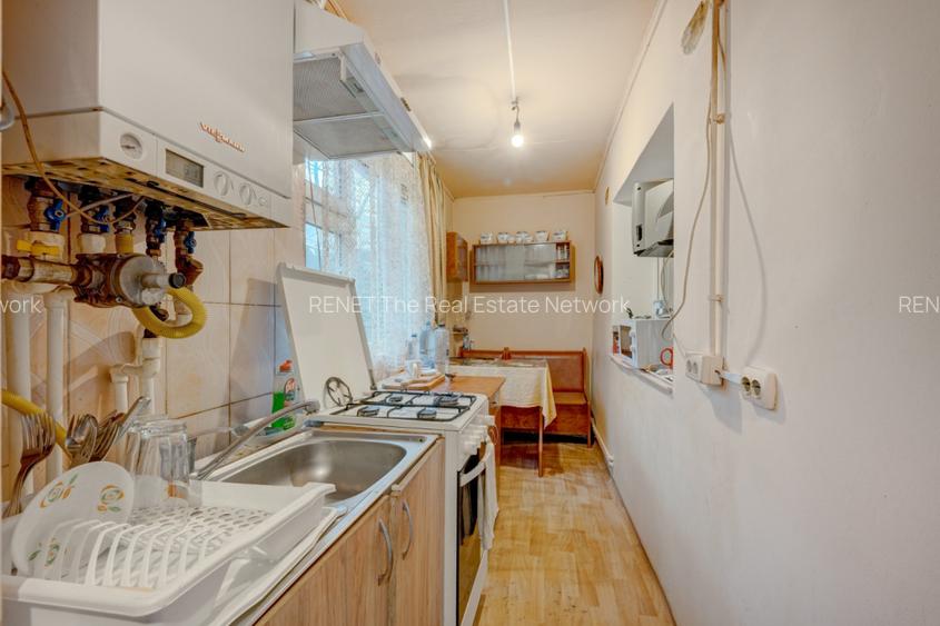 CAROL - REGINA MARIA, CASA 63 MP! - 9