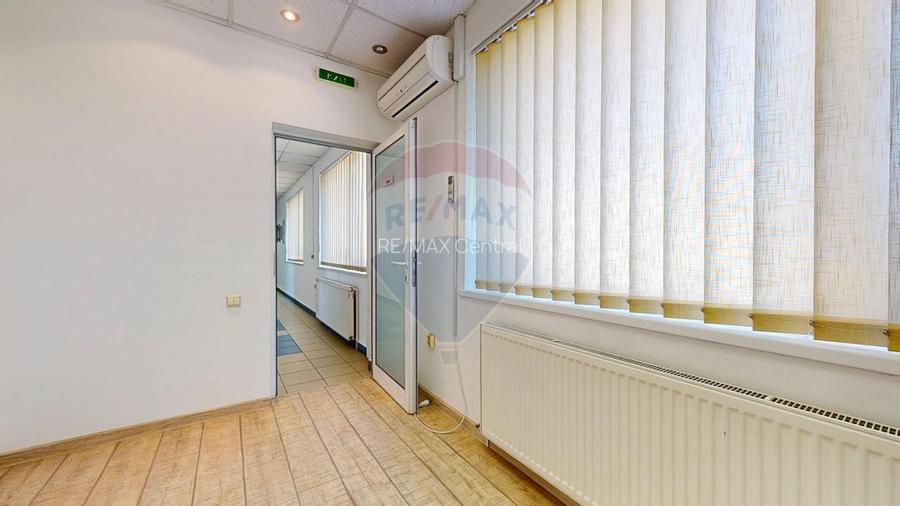 Birouri de închiriat în Brașov, Centrul Civic, clădire de birouri - 12