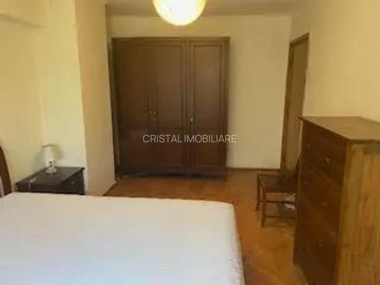 De Inchiriat Apartament 3 camere decomandat, Unirii - 3