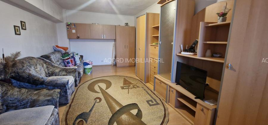 Garsonira decomandata, etaj intermediar, bloc cu lift. - 10