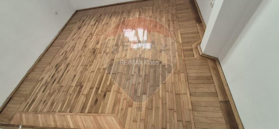 Casa 15 camere de vanzare zona Universitate + spatiu comercial parter - 33