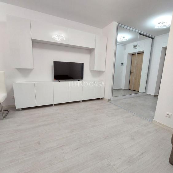 Garsoniera LUX, Hills Brauner, metrou 700m, et.3, centrala, 40mp - 2