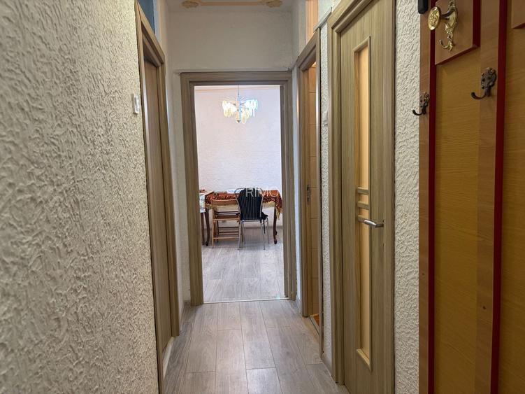Apartament spatios cu trei camere, Aparatorii Patriei, 124.000€ - 12