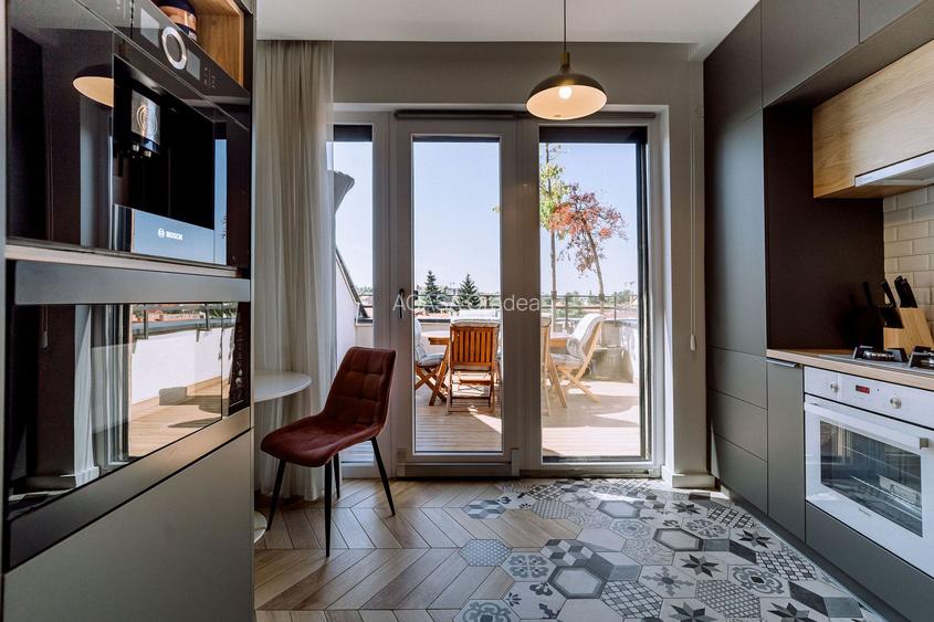 Penthouse 4 camere, ultracentral, Oradea. 800 000 E + TVA. Comision 0 - 13