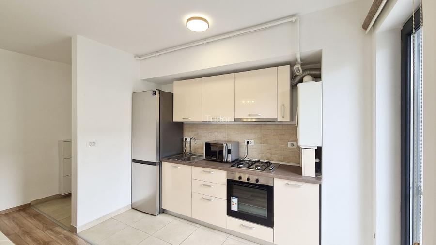 Apartament de închiriat  - 3