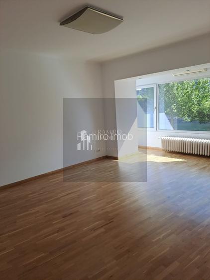 Apartament 4 camere Piata Unirii / Metrou Unirii 450m - 3