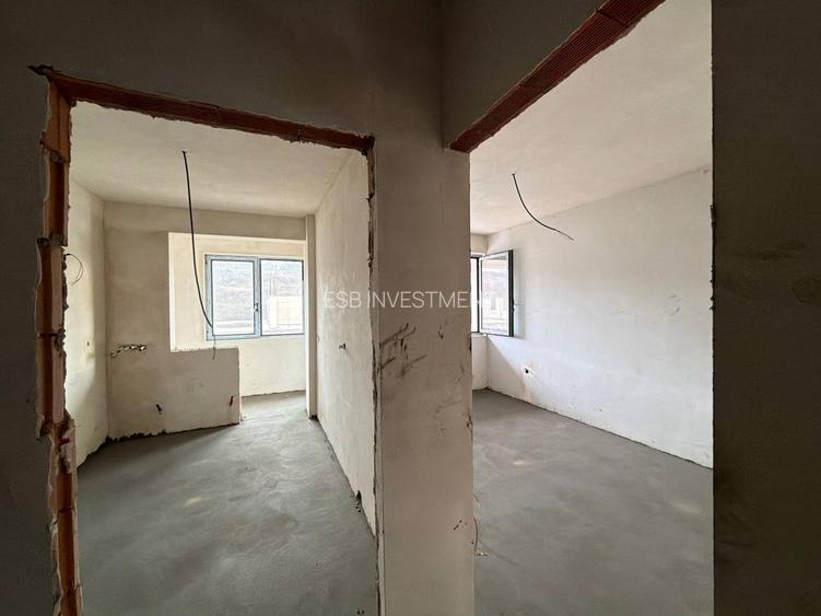 Apartament cu 3 camere decomandat, 2 bai, 3 balcoane, etajul 2 cu lift, bloc nou - 7