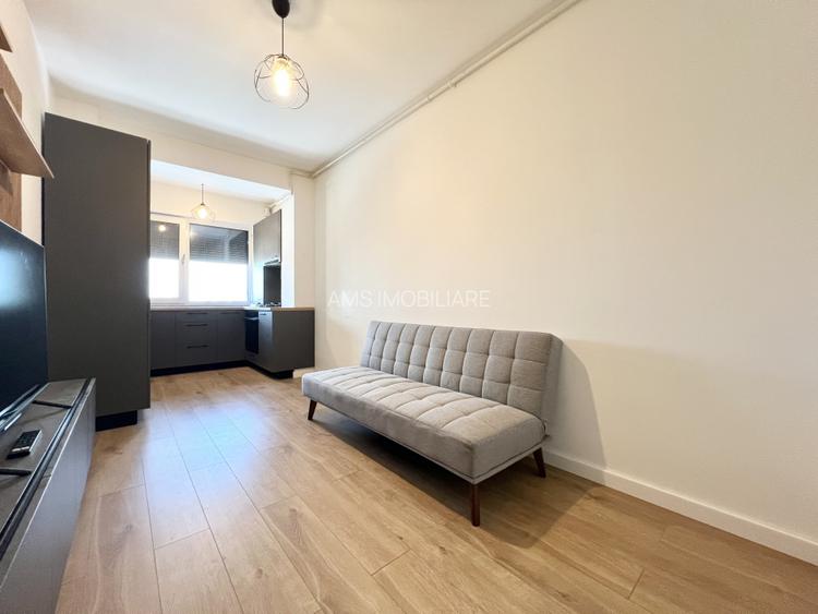 NOU / LOC PARCARE / MOBILAT - 8