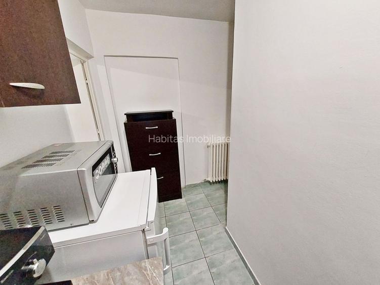 Garsoniera de vanzare, strada Migdalului - 10