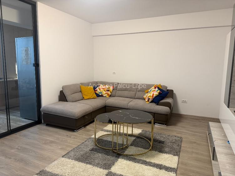 Inchiriez Apartament 2 camere - 2