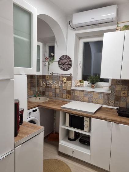 ROMANA AP2/3 CAM, DOUA DORMITOARE PLUS HOL LOCUIBIL SPATIOS, DESINGN DEOSEBIT - 16