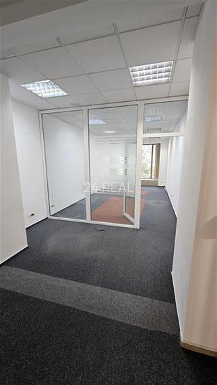 Spatii de birouri langa metrou Aurel Vlaicu ultimul spatiu 128 mp - 12