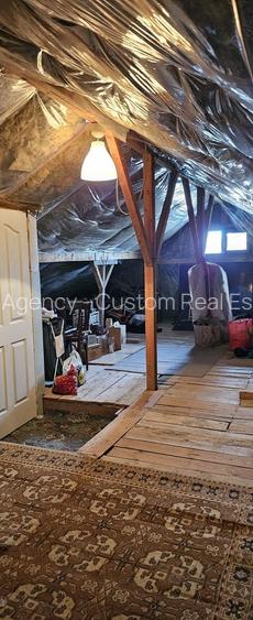 Casa indivduala pe parter - 3 camere -Corbeaca, strada Caisului padure - 16