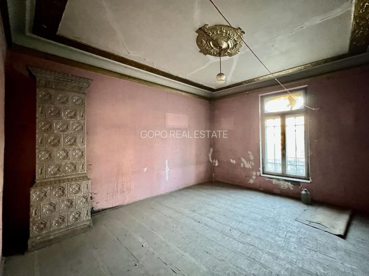 Imobil 2185 mp Centrul Istoric Piata Unirii 500 mp teren vitrina 19 m - 6