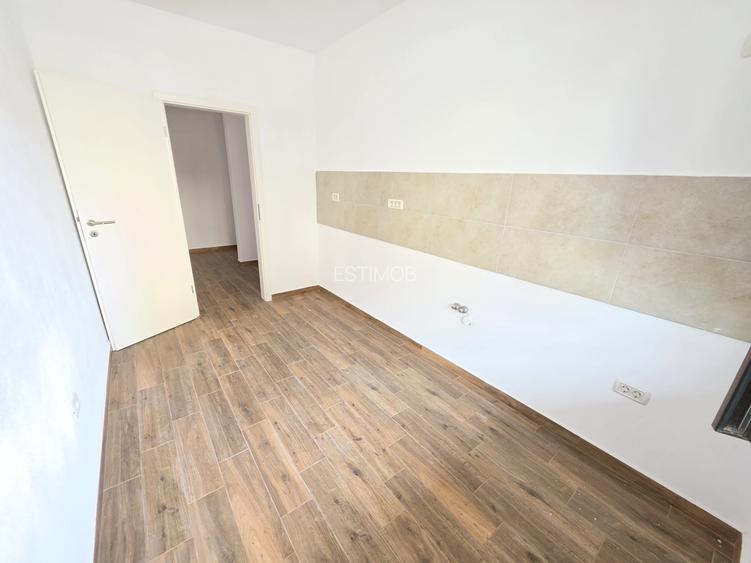 Vanzare garsoniera decomandata Complexul Sanpetru Residance cu loc de parcare - 2
