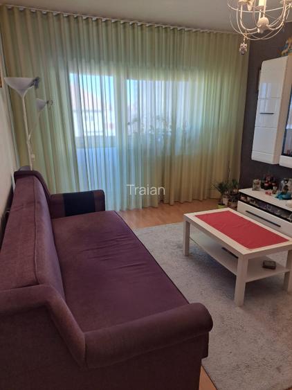 Particular, vand apartament 2 camere  decomandat. Se vinde fara intermediari. - 2