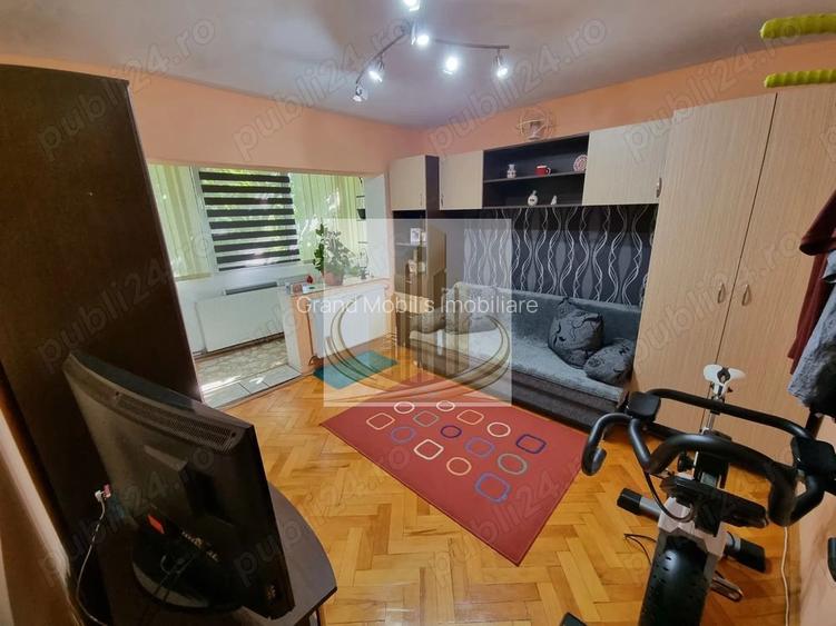 Apartament 3 Camere | Decomandat | Etaj 3/5 | Zonă Calea Aradului - 2