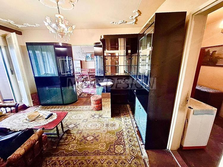 4 camere, 2 bai, 2baloane, CENTRALA PROPRIE, boxa - 2 min de Tribunal - 2