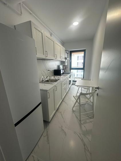 STUDIO PARCUL CAROL, PRIMA INCHIRIERE, PET-FRIENDLY, METROU 10 MINUTE - 5