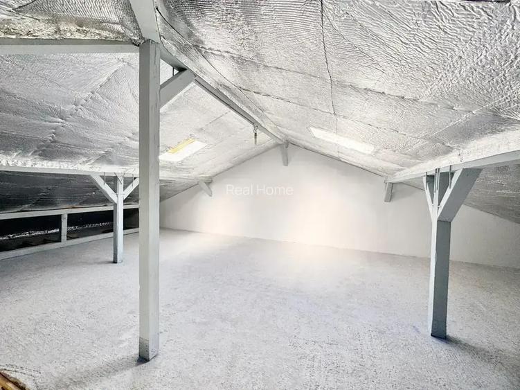 Casa / Vila | 5 camere | Curte 220  mp  | metrou 15 min | - 10