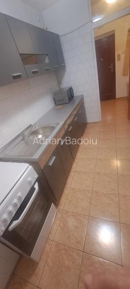 2 camere,sect3,Titan,,metrou 1 Decembrie la 6 min,Auchan la 8 min,piata la 2min  - 13