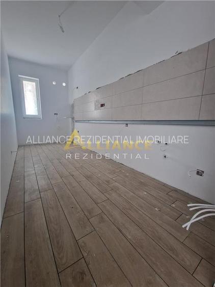 Young Residence 2 cam 60 mp la 10 min metrou - 6