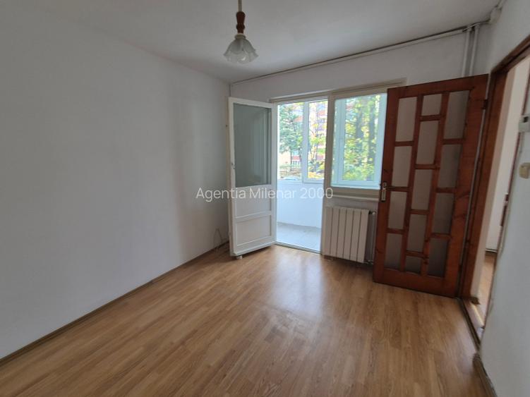 Pe frumoasa strada Harnicieila etajul 1, in bloc izolat termic - 2