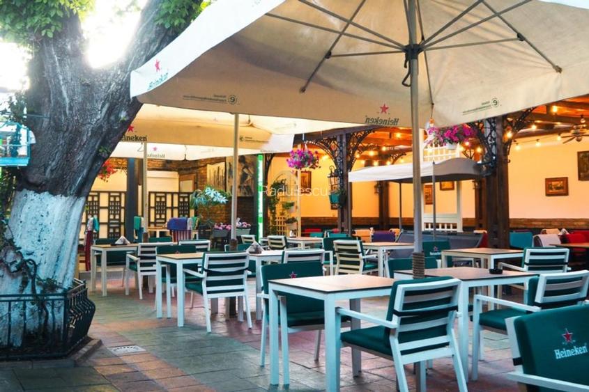 DE VÂNZARE IMOBIL ( RESTAURANT CAJOU)  ZONA 0 - 9