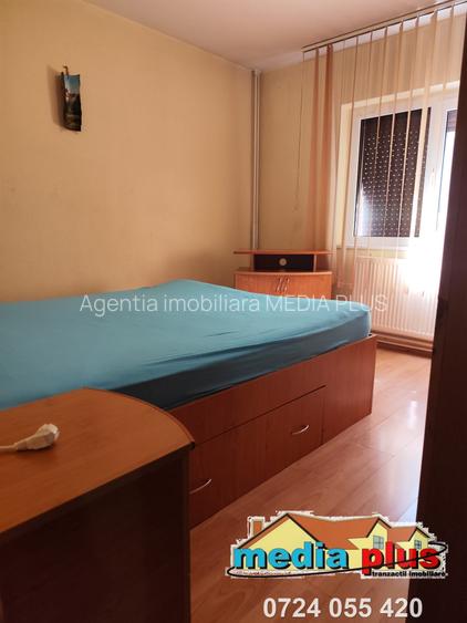 Apartament 2 camere de închiriat – I.C. Frimu, etaj 1, mobilat și utilat – 350 E - 3