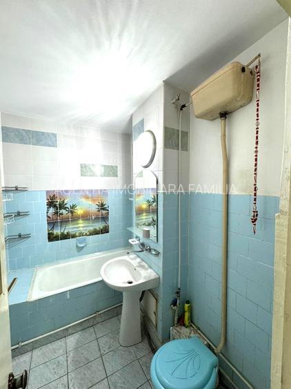 Apartament spatios, 2 camere decomandate, etaj 1, zona Piata Centrala - 3