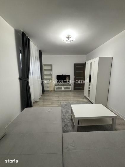 Apartament 2 camere, decomandat - 3