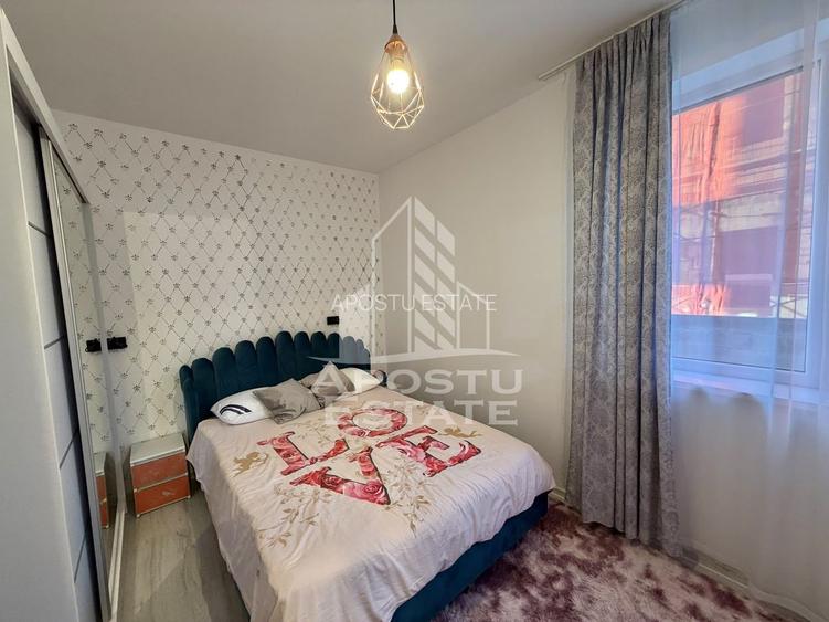 Apartament 2 camere de vanzare, parter, loc de parcare in CF, Giroc