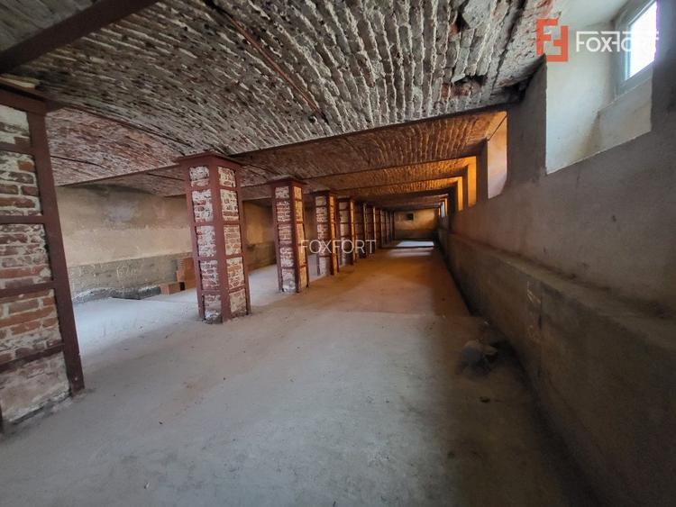 Spatiu destinat pentru o crama sau deschidere berarie - ID C5461 - 2