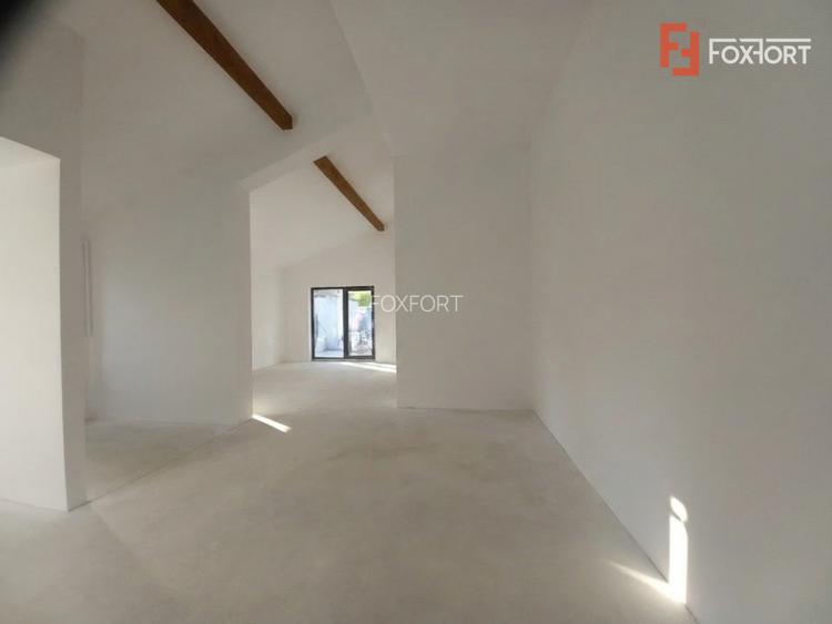Duplex modern cu 5 camere si 2 bai in Ghiroda - 3