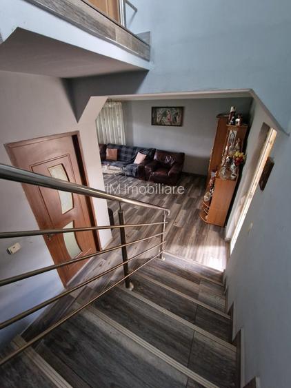 Sanmihaiu Roman- Vila Individuala - 5 camere - 800mp teren - 11