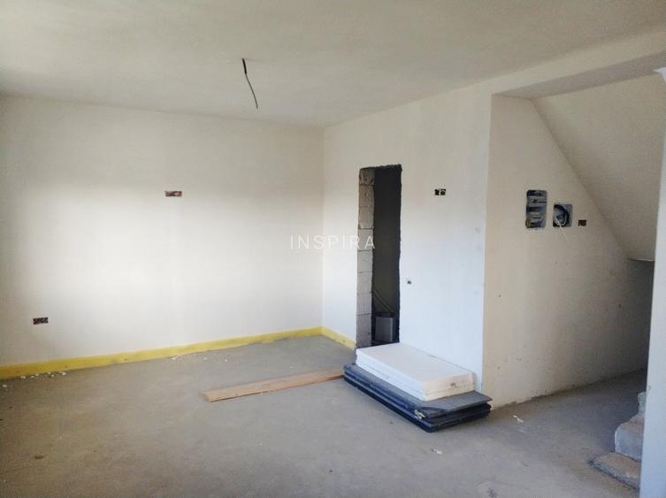 Vila P+1E+Pod noua, situata aproape de centru - 3