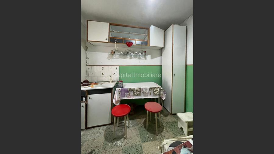 Apartament 2 camerę ,etaj 1. - 8