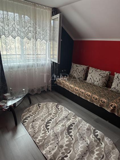 Casa de vanzare in zona  centrala a localitatii - 3