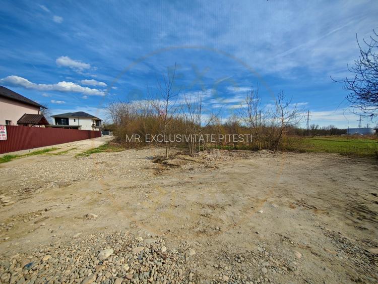 Teren intravilan Pitesti 2270 mp cu deschidere 24 m – Str. Mateias - 2