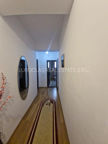 Vila D+P+2+3 retras - zona Campus - 980.000 euro (Cod E8+E12) - 9