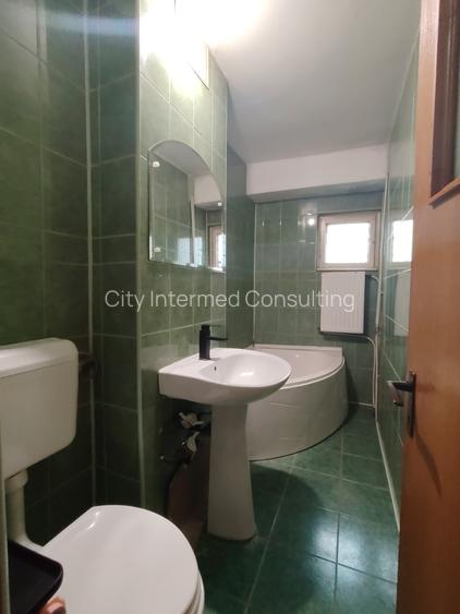 Apartament 3 camere – vis-a-vis de Școala 97, la 5 minute de metrou Timpuri Noi - 9